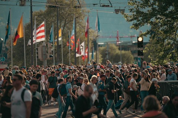 Comment la Technologie Façonne l'Avenir des Droits de l'Homme : Un Regard Inédit